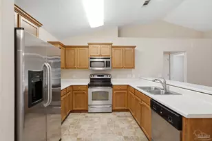 3998 Berry Cir, Pace, FL 32571 - Photo 13