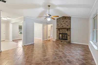 7757 Grundy St, Pensacola, FL 32507 - Photo 13