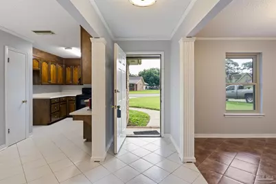 7757 Grundy St, Pensacola, FL 32507 - Photo 3