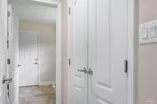 8678 Reagan Dr, Pensacola, FL 32506 - Photo 27