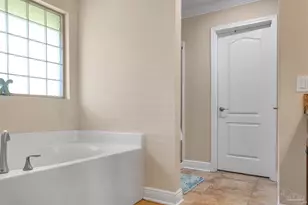 8678 Reagan Dr, Pensacola, FL 32506 - Photo 35