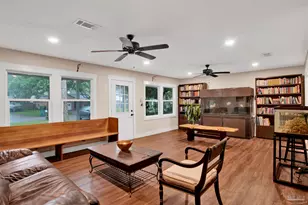 206 Norwich Dr, Gulf Breeze, FL 32561 - Photo 5
