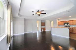 7421 Deck Ln, Pensacola, FL 32526 - Photo 11