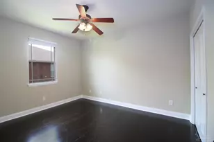7421 Deck Ln, Pensacola, FL 32526 - Photo 17