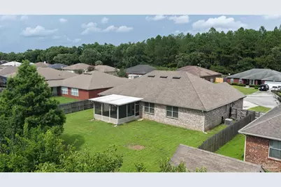 7421 Deck Ln, Pensacola, FL 32526 - Photo 25