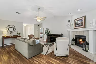 652 Ashford Rd, Cantonment, FL 32533 - Photo 5