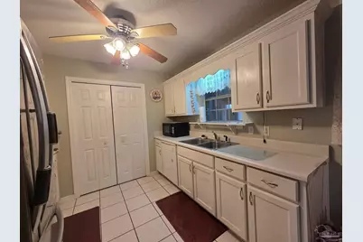 6220 Weekly St, Milton, FL 32570 - Photo 7