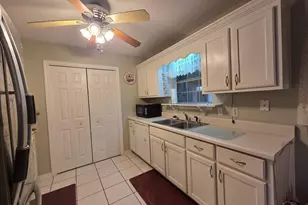 6220 Weekly St, Milton, FL 32570 - Photo 7