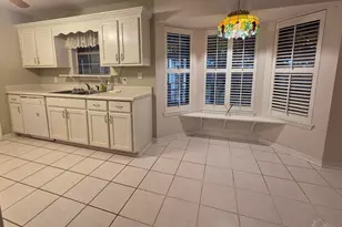 6220 Weekly St, Milton, FL 32570 - Photo 7