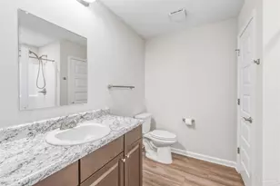6884 Fast Gun Ln, Milton, FL 32570 - Photo 17