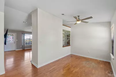 2206 Frontera St, Navarre, FL 32566 - Photo 11