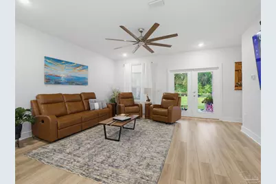 889 Windhill Dr, Cantonment, FL 32533 - Photo 11