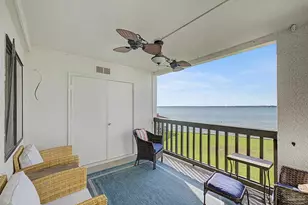 7453 Sunset Harbor Dr, Navarre Beach, FL 32566 - Photo 21