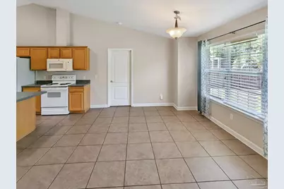 734 Marlinspike Dr, Pensacola, FL 32507 - Photo 7