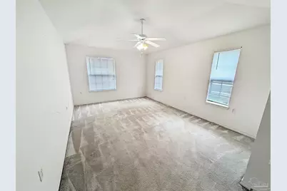 5915 Bilek Dr, Pensacola, FL 32526 - Photo 11