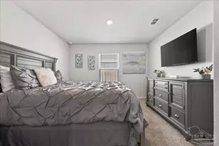 6320 Burrow Ln, Pensacola, FL 32526 - Photo 11