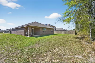 6320 Burrow Ln, Pensacola, FL 32526 - Photo 17