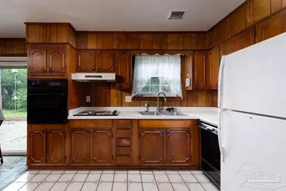 4180 Kingsberry Dr, Pensacola, FL 32504 - Photo 15