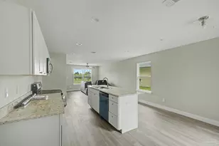523 Bayliss Ct, Pensacola, FL 32505 - Photo 11