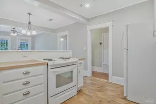 1508 E Bobe St, Pensacola, FL 32503 - Photo 9