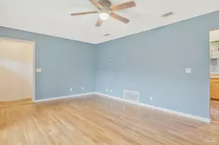 724 Woodmere Dr, Pensacola, FL 32503 - Photo 23