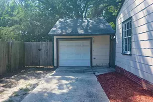 209 NW Gilliland Rd, Pensacola, FL 32507 - Photo 17