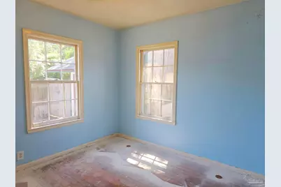 209 NW Gilliland Rd, Pensacola, FL 32507 - Photo 11