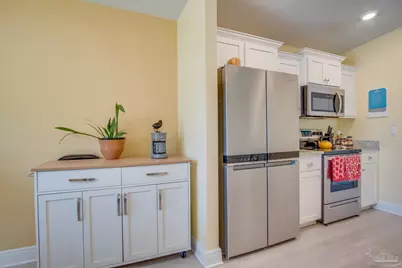 7014 Sonny Dr, Pensacola, FL 32504 - Photo 5