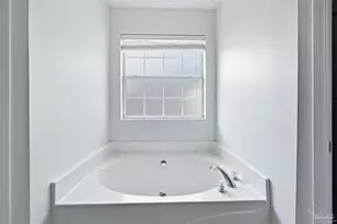 856 Miramar Dr, Pensacola, FL 32506 - Photo 13
