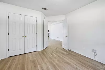 856 Miramar Dr, Pensacola, FL 32506 - Photo 7