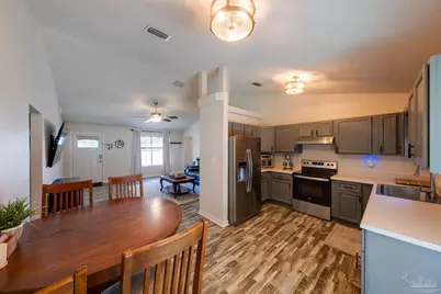 6171 Ashton Woods Cir, Milton, FL 32570 - Photo 11