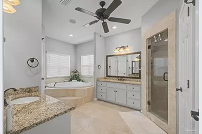 4501 Bayside Dr, Milton, FL 32583 - Photo 21