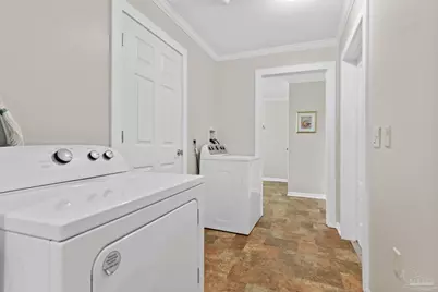 9433 Gulf Beach Hwy, Pensacola, FL 32507 - Photo 15