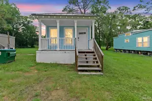 9433 Gulf Beach Hwy, Pensacola, FL 32507 - Photo 3
