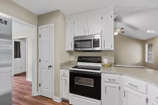 9800 Sourwood Ct, Pensacola, FL 32514 - Photo 15
