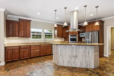 16340 Innerarity Pt Rd, Pensacola, FL 32507 - Photo 11