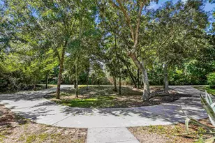 16340 Innerarity Point Rd, Pensacola, FL 32507 - Photo 3