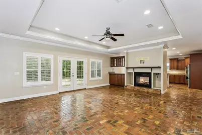 16340 Innerarity Pt Rd, Pensacola, FL 32507 - Photo 15
