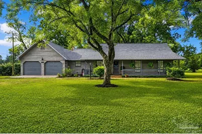 862 US 90, Holt, FL 32564 - Photo 1