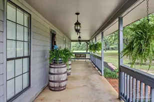 862 US-90, Holt, FL 32564 - Photo 7