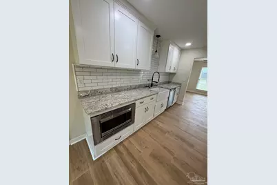 7866 Apollo Dr, Pensacola, FL 32506 - Photo 11