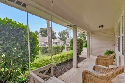 4233 Spanish Trail Pl, Pensacola, FL 32504 - Photo 7