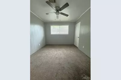 104 W Garfield Dr, Pensacola, FL 32505 - Photo 9