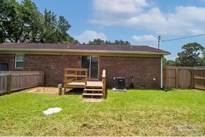 4630 Bellview Ave #B, Pensacola, FL 32526 - Photo 17