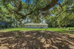 7265 Lockhart St, Pensacola, FL 32526 - Photo 37