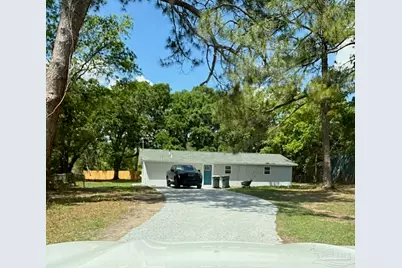 7265 Lockhart St, Pensacola, FL 32526 - Photo 1