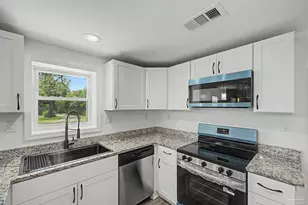 7265 Lockhart St, Pensacola, FL 32526 - Photo 17
