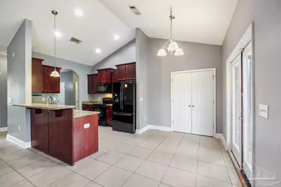 3625 Pearl Ct, Navarre, FL 32566 - Photo 7