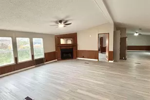 1816 St Mary Dr, Gulf Breeze, FL 32563 - Photo 1