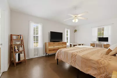 1237 Brownfield Rd, Pensacola, FL 32526 - Photo 15